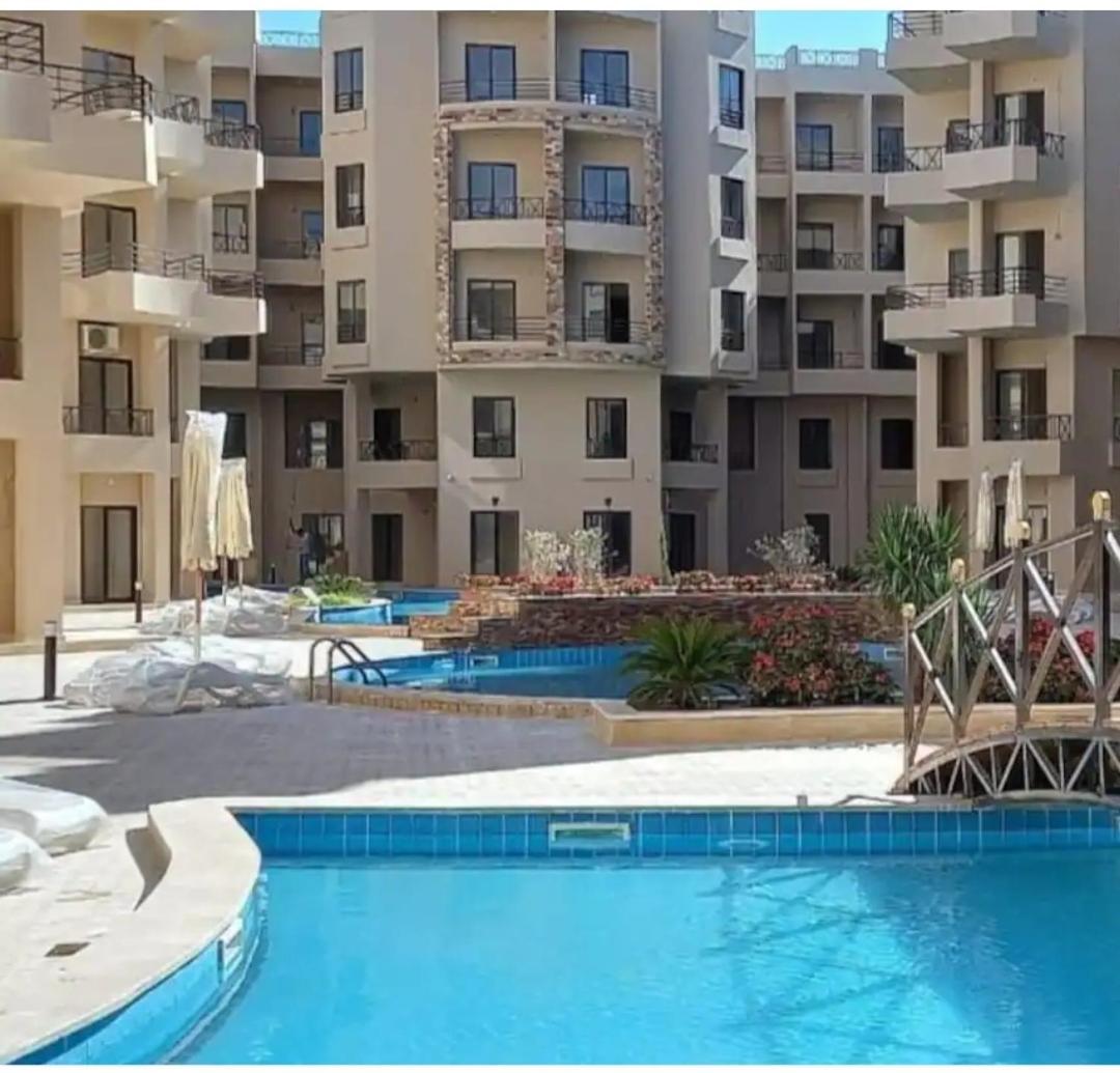 Aqua Tropical Resort, El Guana 15,alahyaa *