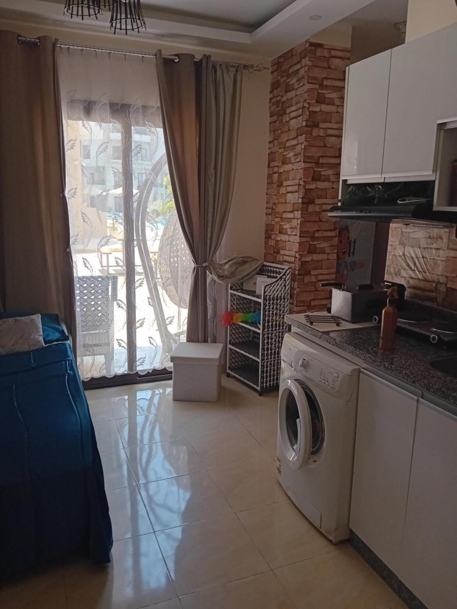 Aqua Tropical Resort, El Guana 15,alahyaa Aparthotel *